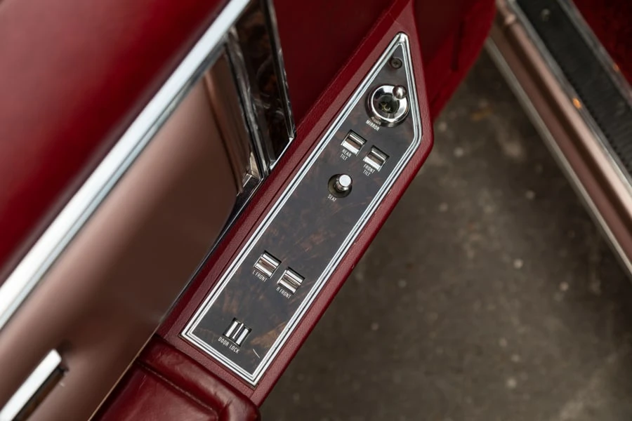 1979 Lincoln Continental Mark V - Image 19 of 31