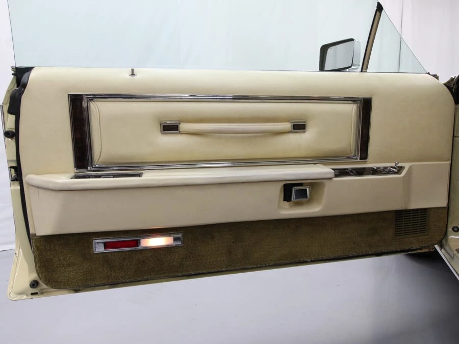 1979 Lincoln Continental Mark V - Image 15 of 26
