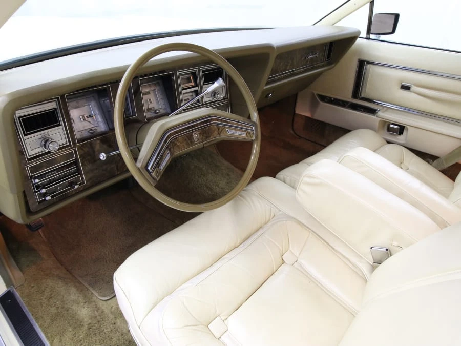 1979 Lincoln Continental Mark V - Image 17 of 26