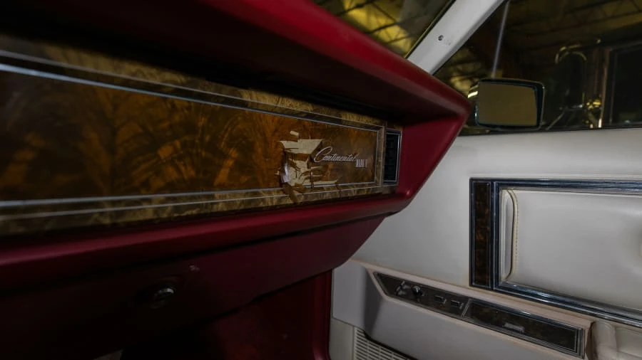 1979 Lincoln Continental Mark V - Image 9 of 19