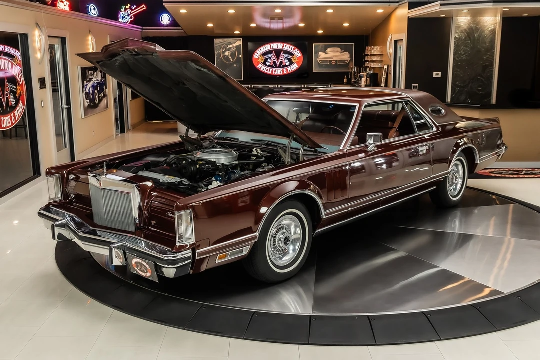 1979 Lincoln Continental Mark V - Image 7 of 24