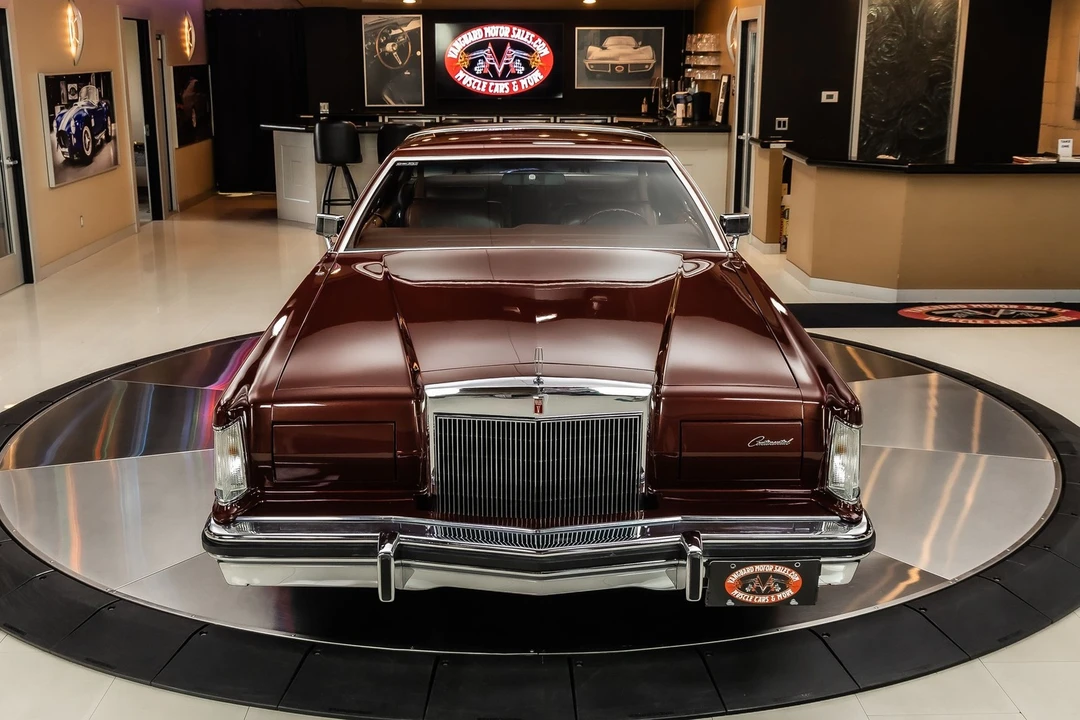 1979 Lincoln Continental Mark V - Image 9 of 24