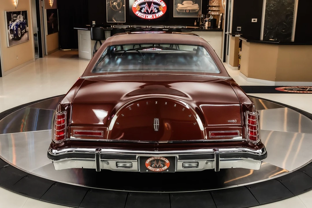 1979 Lincoln Continental Mark V - Image 16 of 24