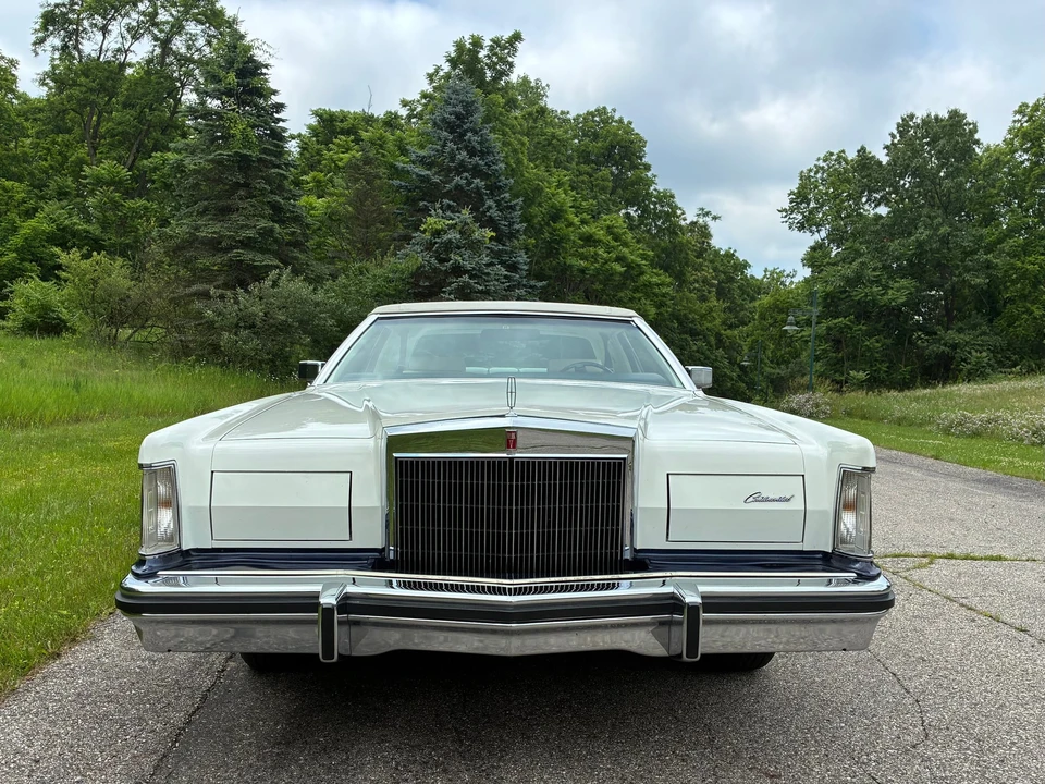 1979 Lincoln Continental Mark V - Image 15 of 31