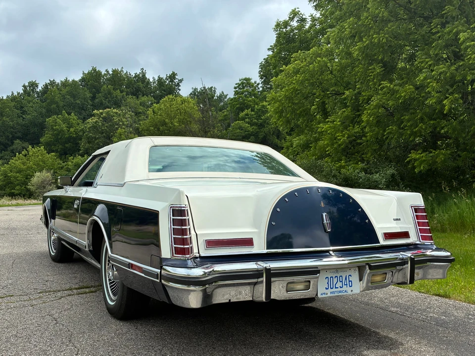 1979 Lincoln Continental Mark V - Image 7 of 31