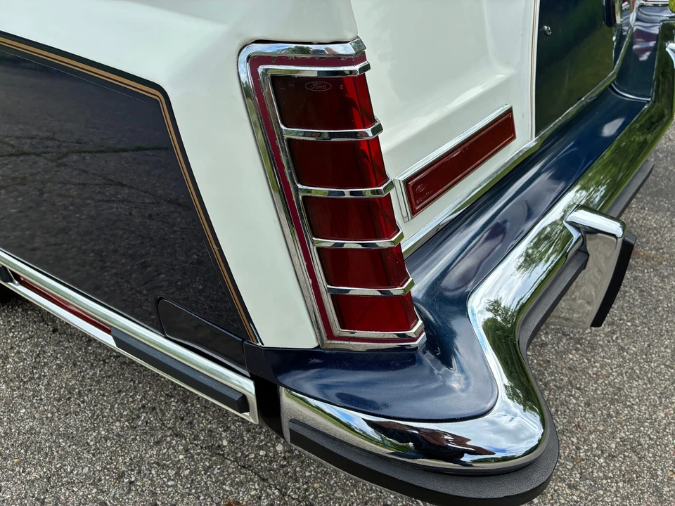 1979 Lincoln Continental Mark V - Image 23 of 31