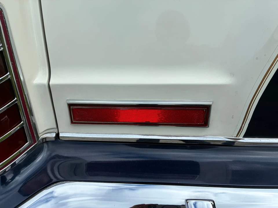 1979 Lincoln Continental Mark V - Image 28 of 31