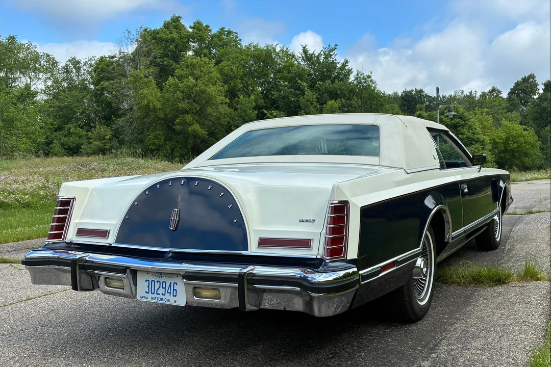 1979 Lincoln Continental Mark V - Image 9 of 31