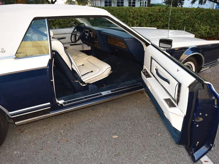1979 Lincoln Continental Mark V - Image 6 of 11