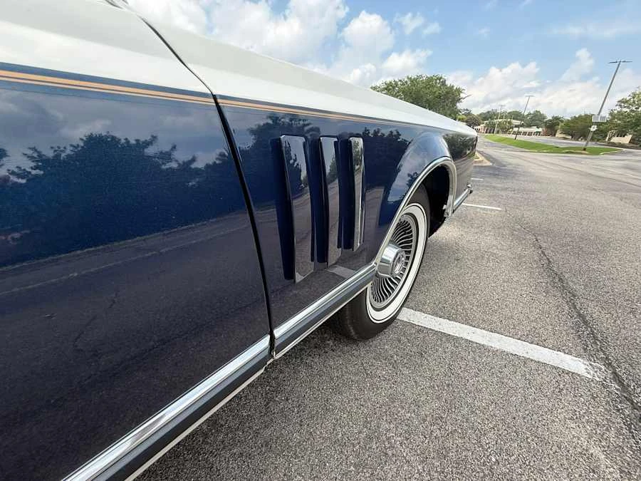 1979 Lincoln Continental Mark V - Image 24 of 31