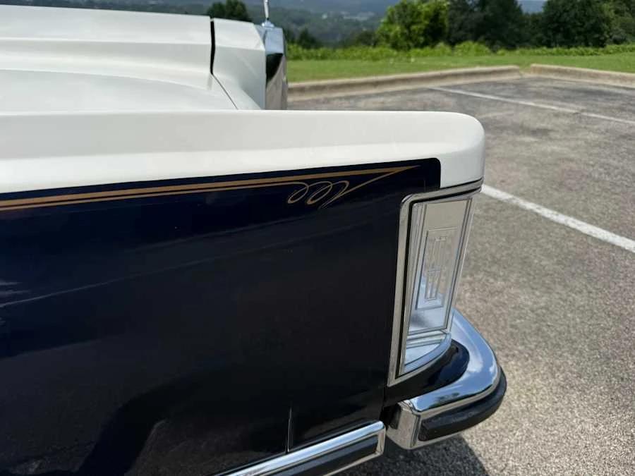 1979 Lincoln Continental Mark V - Image 21 of 31