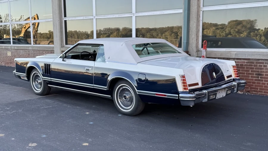 1979 Lincoln Continental Mark V - Image 3 of 15