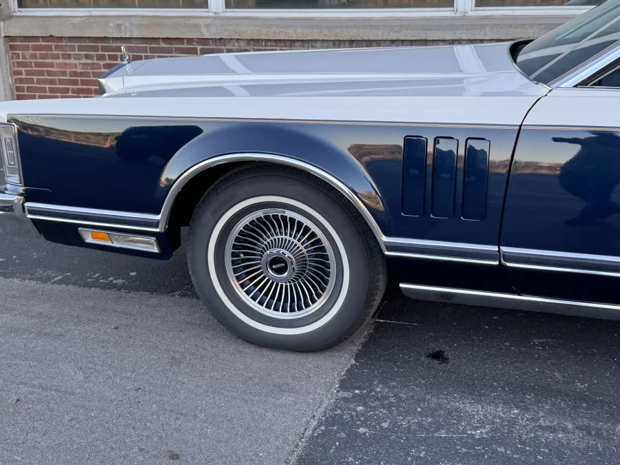 1979 Lincoln Continental Mark V - Image 5 of 15