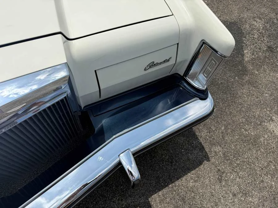 1979 Lincoln Continental Mark V - Image 11 of 31