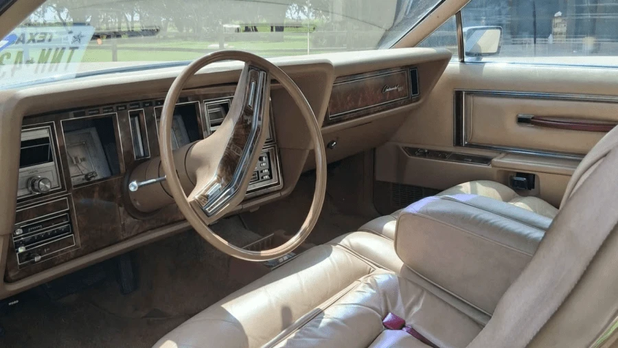 1979 Lincoln Continental Mark V - Image 10 of 12