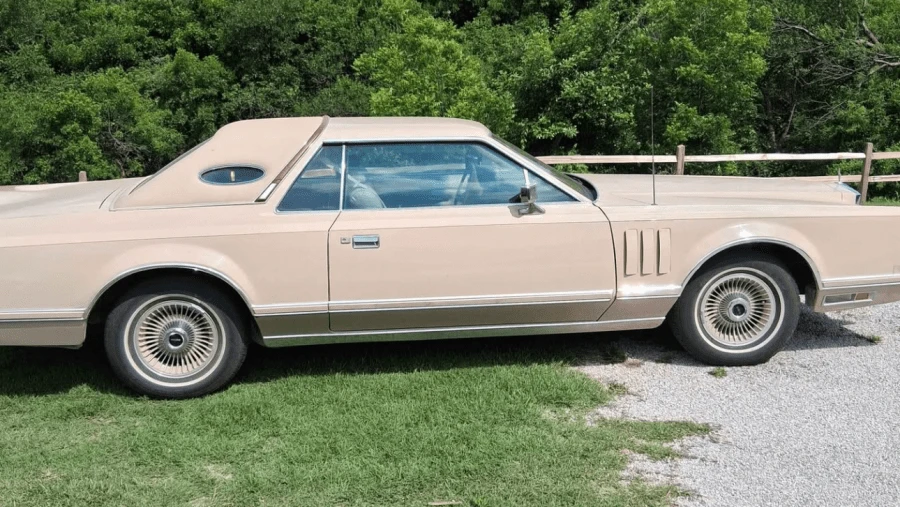 1979 Lincoln Continental Mark V - Image 7 of 12