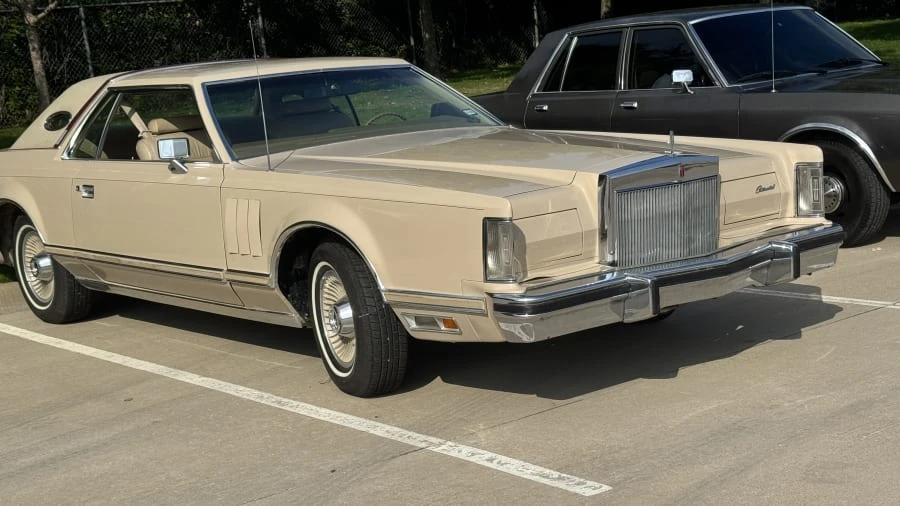 1979 Lincoln Continental Mark V - Image 6 of 12