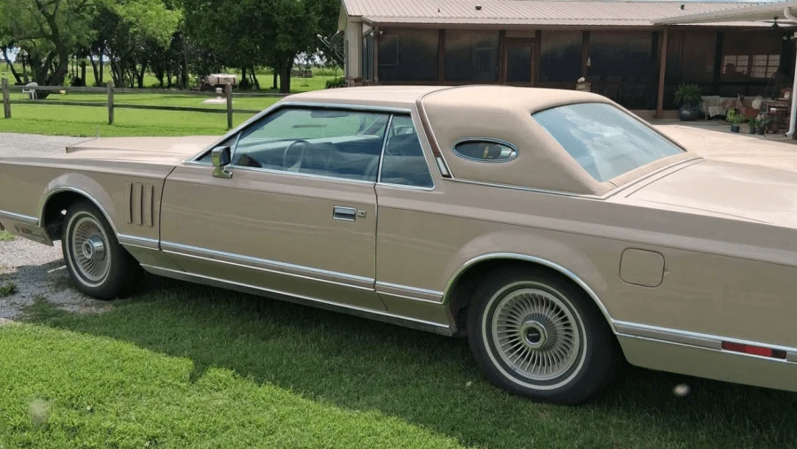 1979 Lincoln Continental Mark V - Image 8 of 12