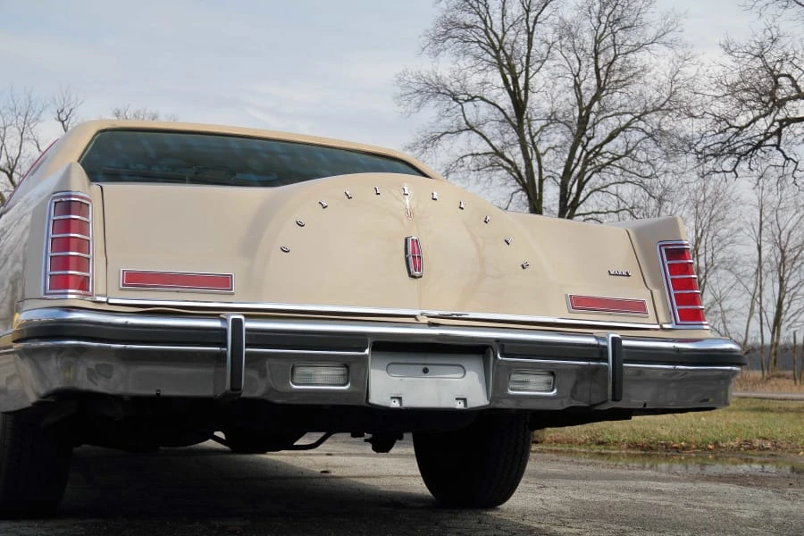 1979 Lincoln Continental Mark V - Image 8 of 31