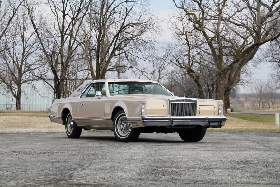 1979 Lincoln Continental Mark V - Image 10 of 31