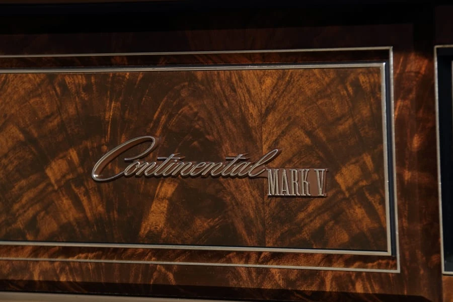 1979 Lincoln Continental Mark V - Image 26 of 31