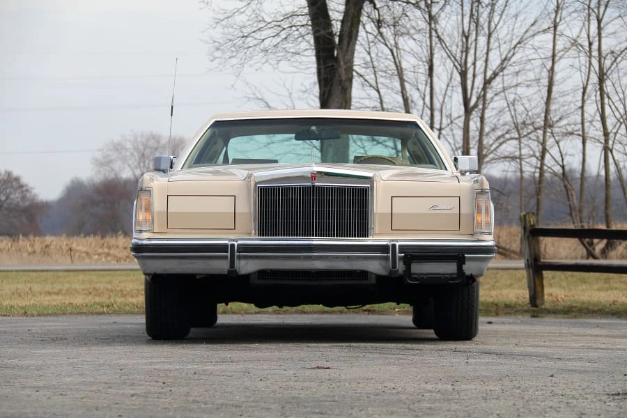 1979 Lincoln Continental Mark V - Image 4 of 31