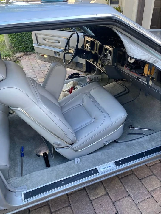 1979 Lincoln Continental Mark V - Image 10 of 20