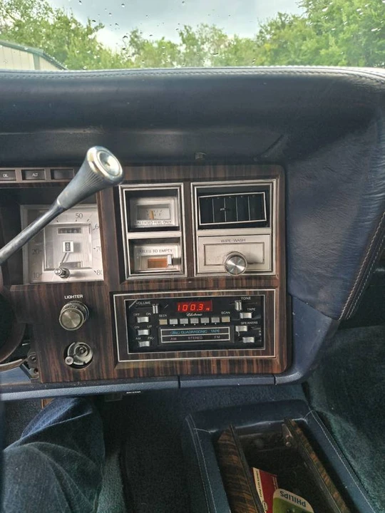 1979 Lincoln Continental Mark V - Image 11 of 24