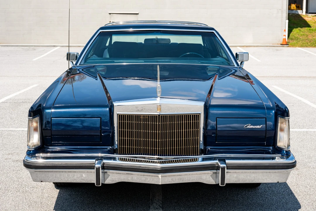 1979 Lincoln Continental Mark V - Image 11 of 31