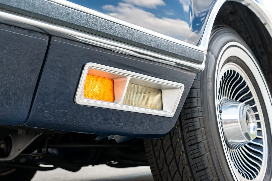 1979 Lincoln Continental Mark V - Image 30 of 31