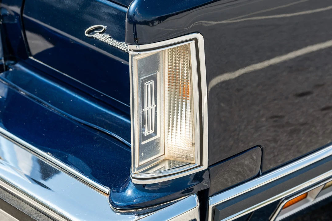 1979 Lincoln Continental Mark V - Image 28 of 31