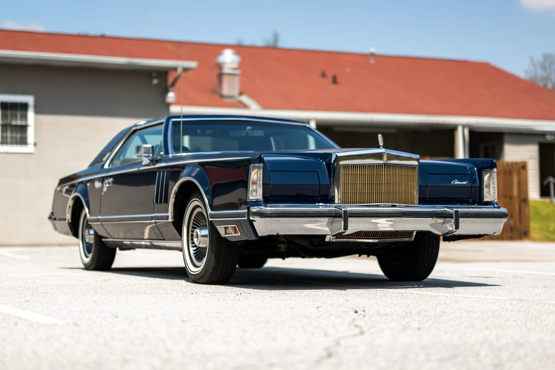 1979 Lincoln Continental Mark V - Image 2 of 31