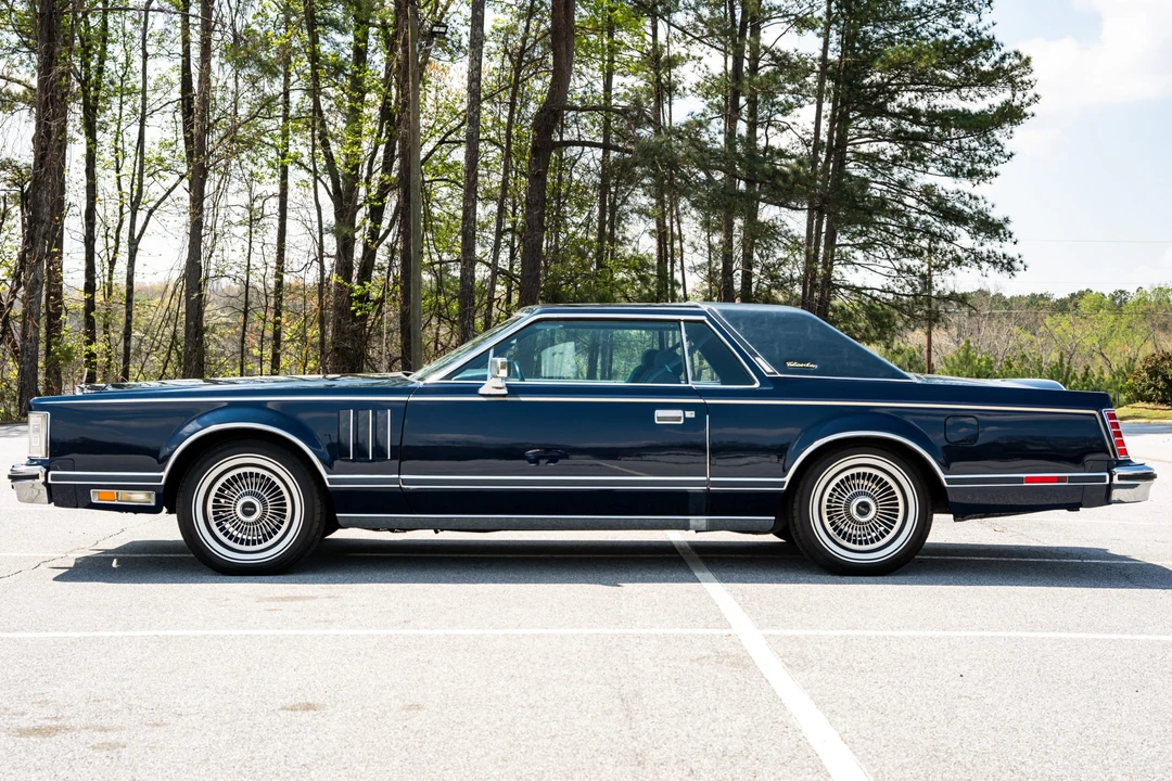1979 Lincoln Continental Mark V - Image 9 of 31
