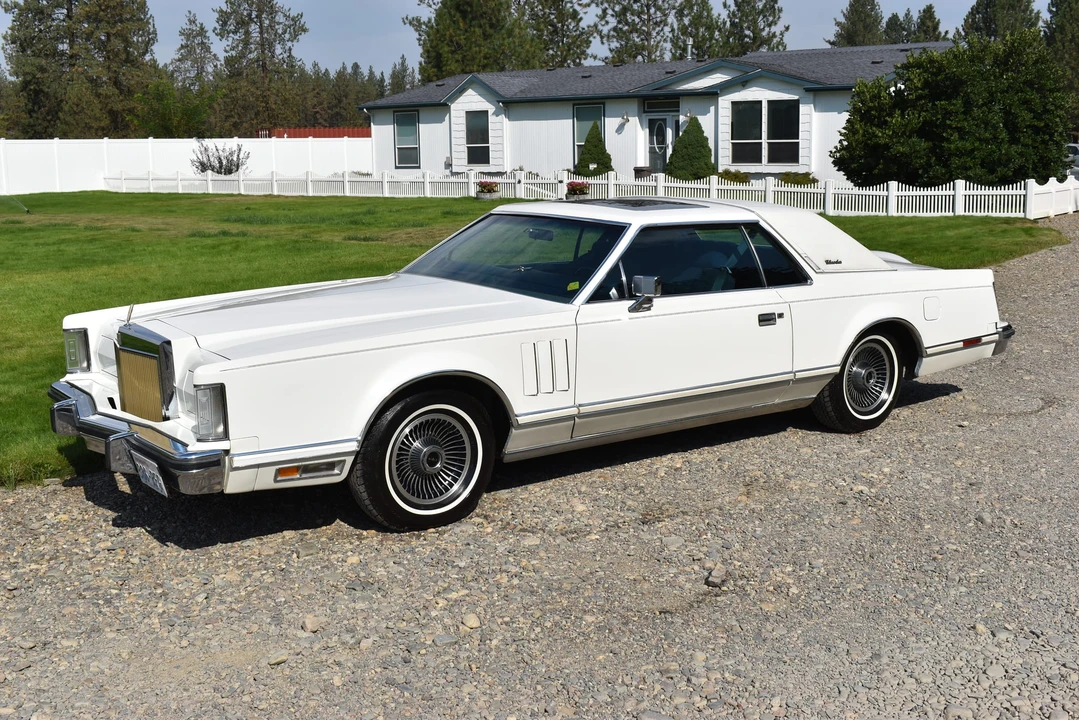 1979 Lincoln Continental Mark V - Image 5 of 31