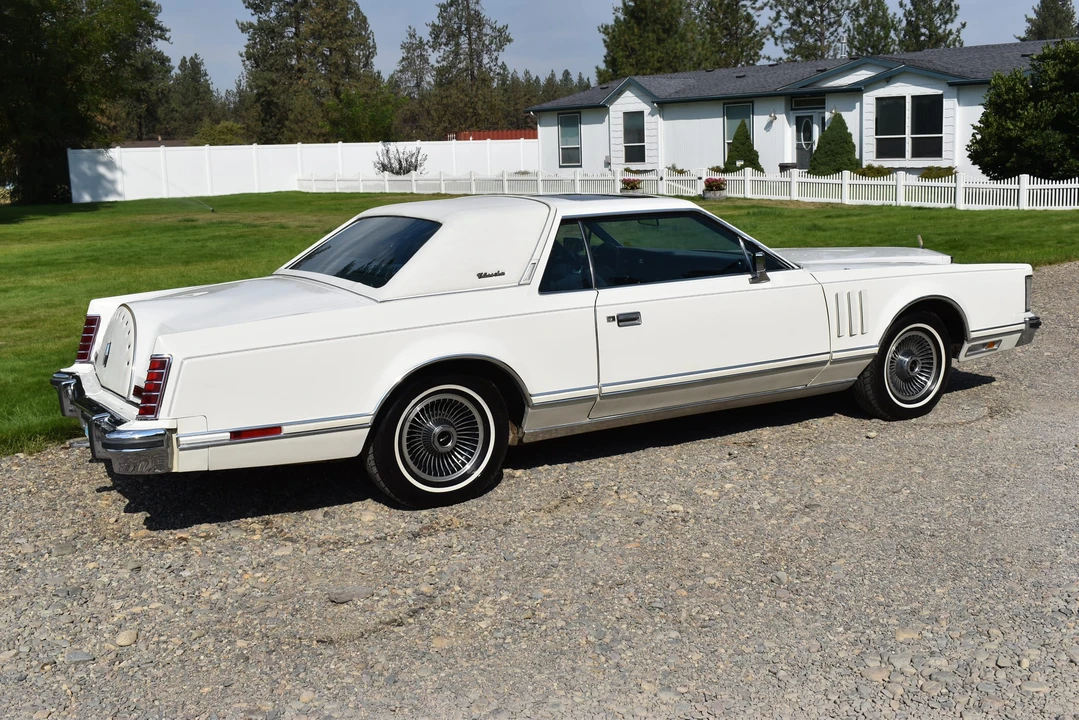 1979 Lincoln Continental Mark V - Image 19 of 31