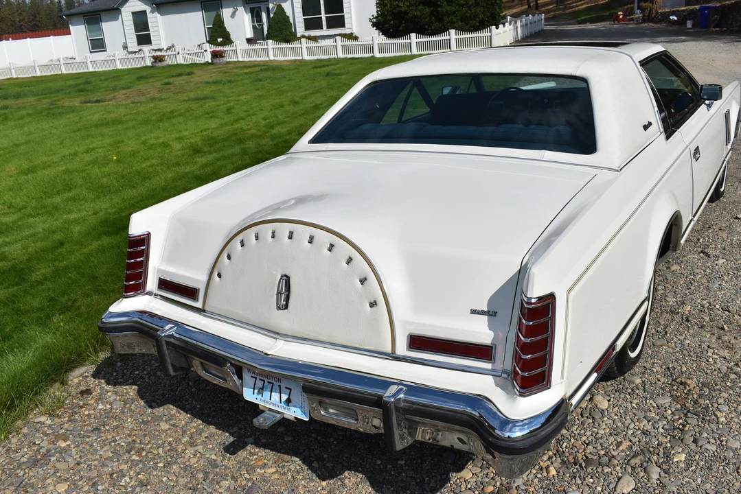 1979 Lincoln Continental Mark V - Image 21 of 31
