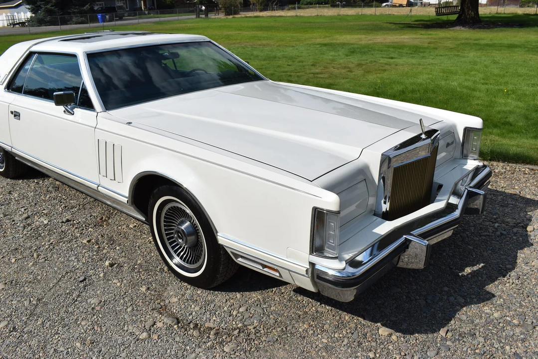 1979 Lincoln Continental Mark V - Image 26 of 31