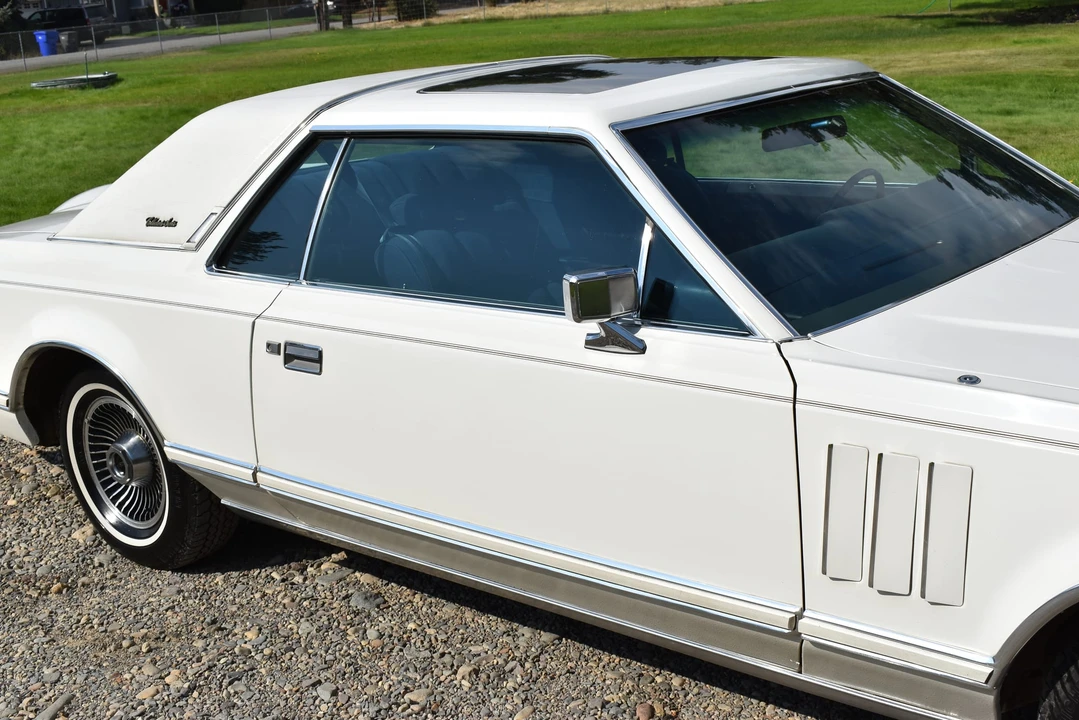 1979 Lincoln Continental Mark V - Image 28 of 31