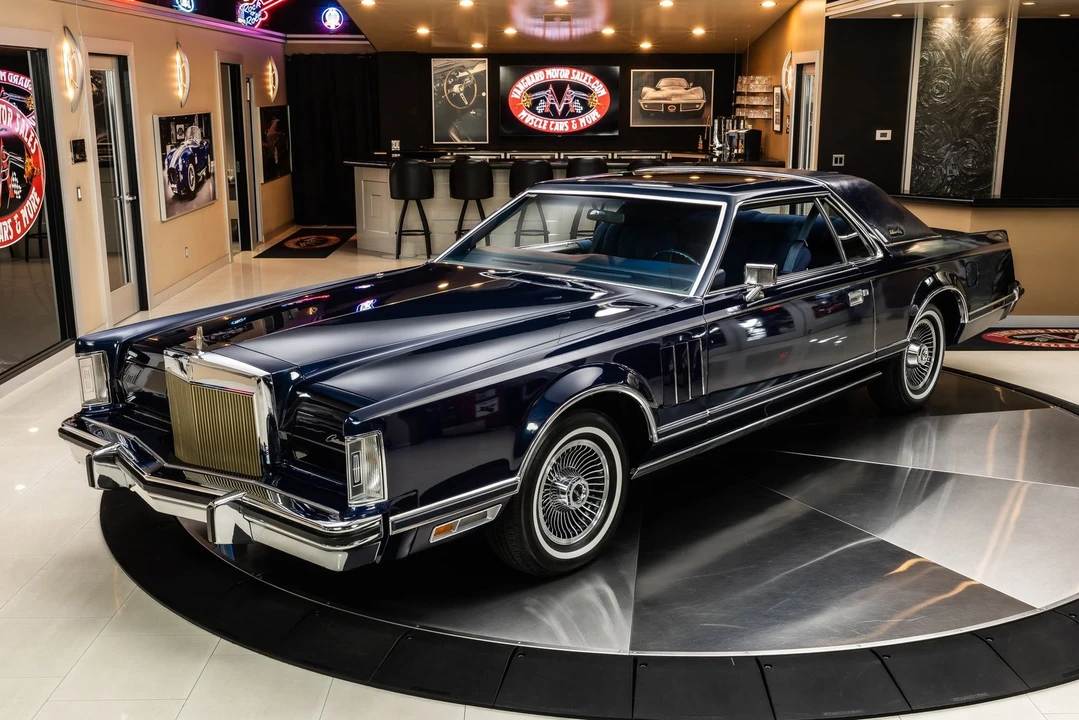 1979 Lincoln Continental Mark V - Image 7 of 21