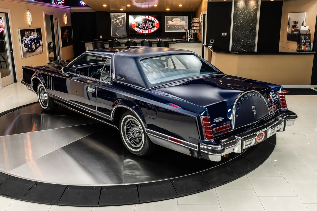 1979 Lincoln Continental Mark V - Image 18 of 21