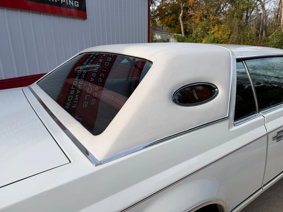 1979 Lincoln Continental Mark V - Image 11 of 21