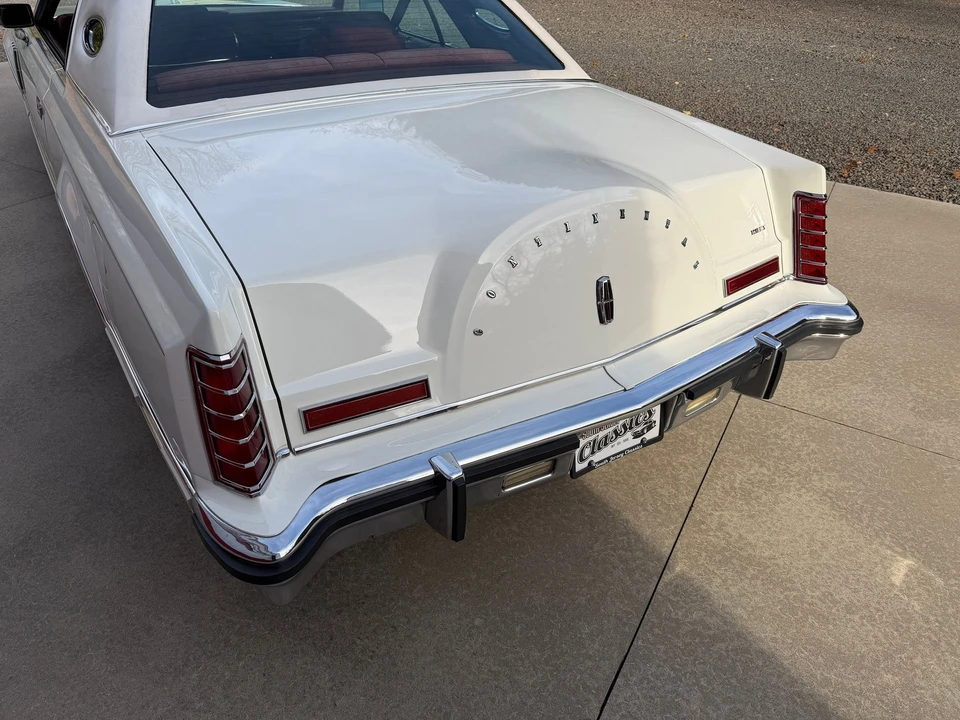 1979 Lincoln Continental Mark V - Image 7 of 21