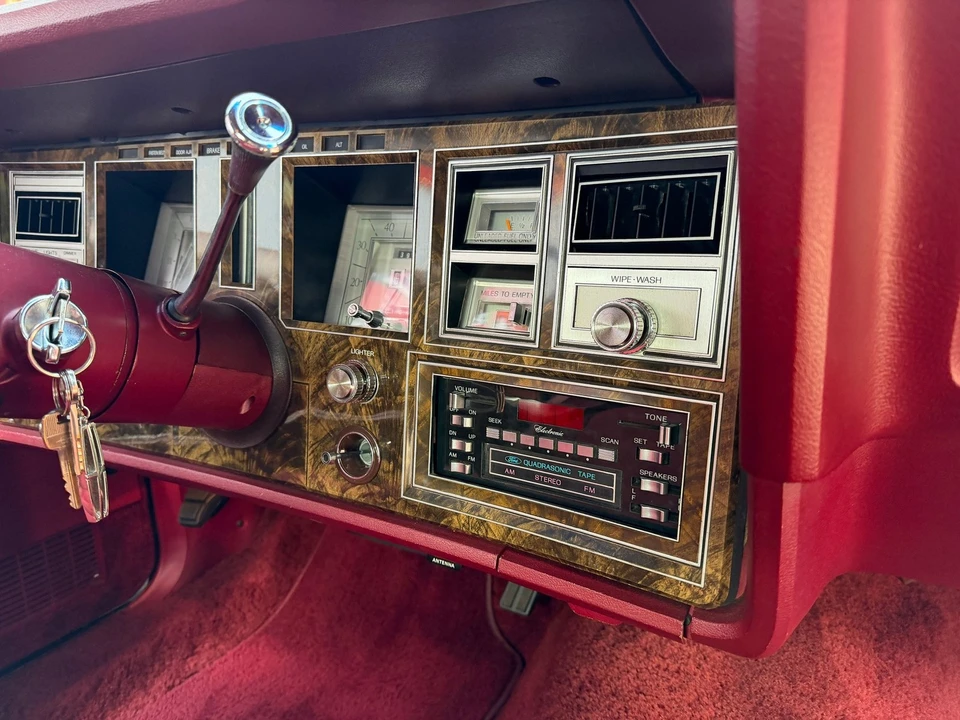 1979 Lincoln Continental Mark V - Image 18 of 21