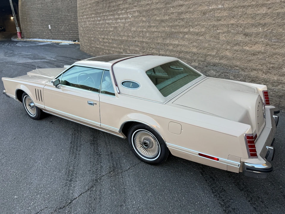 1979 Lincoln Continental Mark V - Image 4 of 21