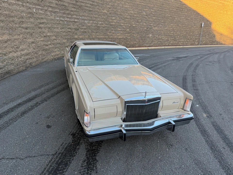 1979 Lincoln Continental Mark V - Image 8 of 21