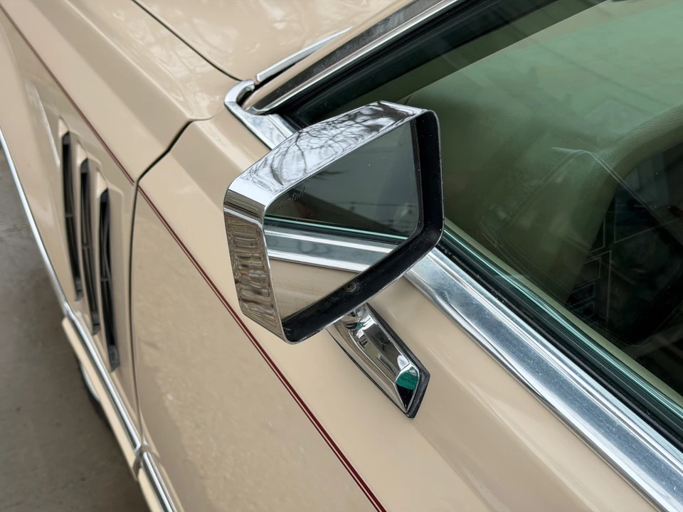 1979 Lincoln Continental Mark V - Image 20 of 21