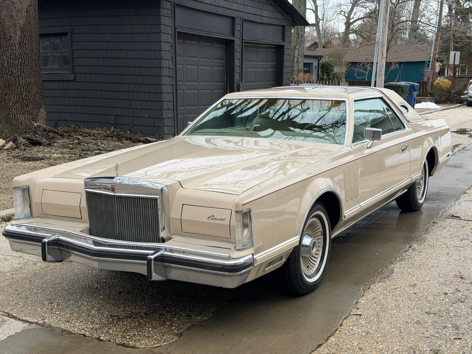 1979 Lincoln Continental Mark V - Image 3 of 21