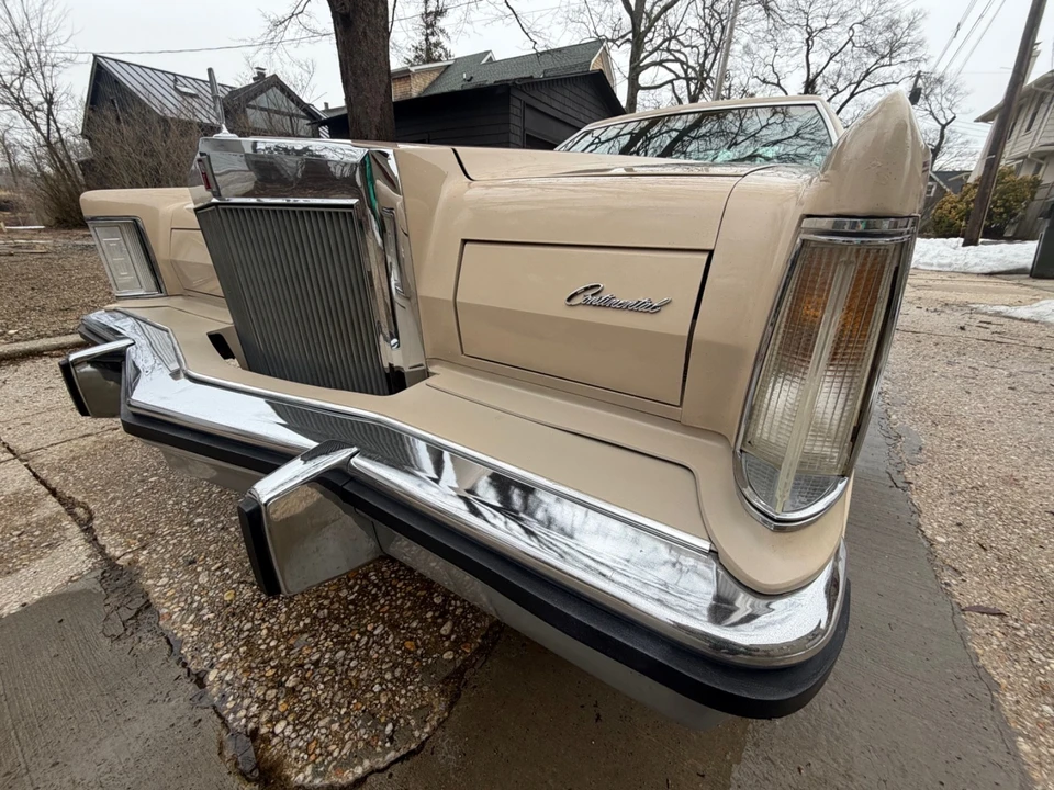 1979 Lincoln Continental Mark V - Image 11 of 21