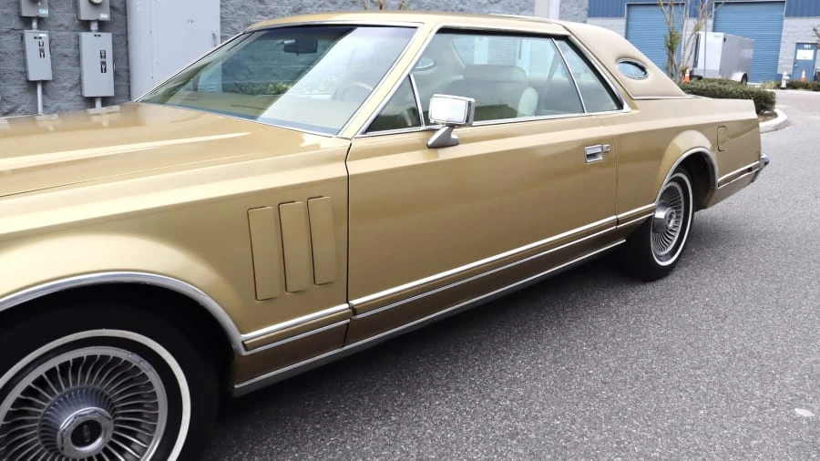 1979 Lincoln Continental Mark V - Image 7 of 29