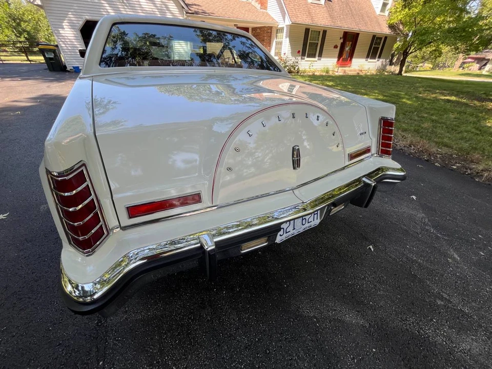 1979 Lincoln Continental Mark V - Image 7 of 20